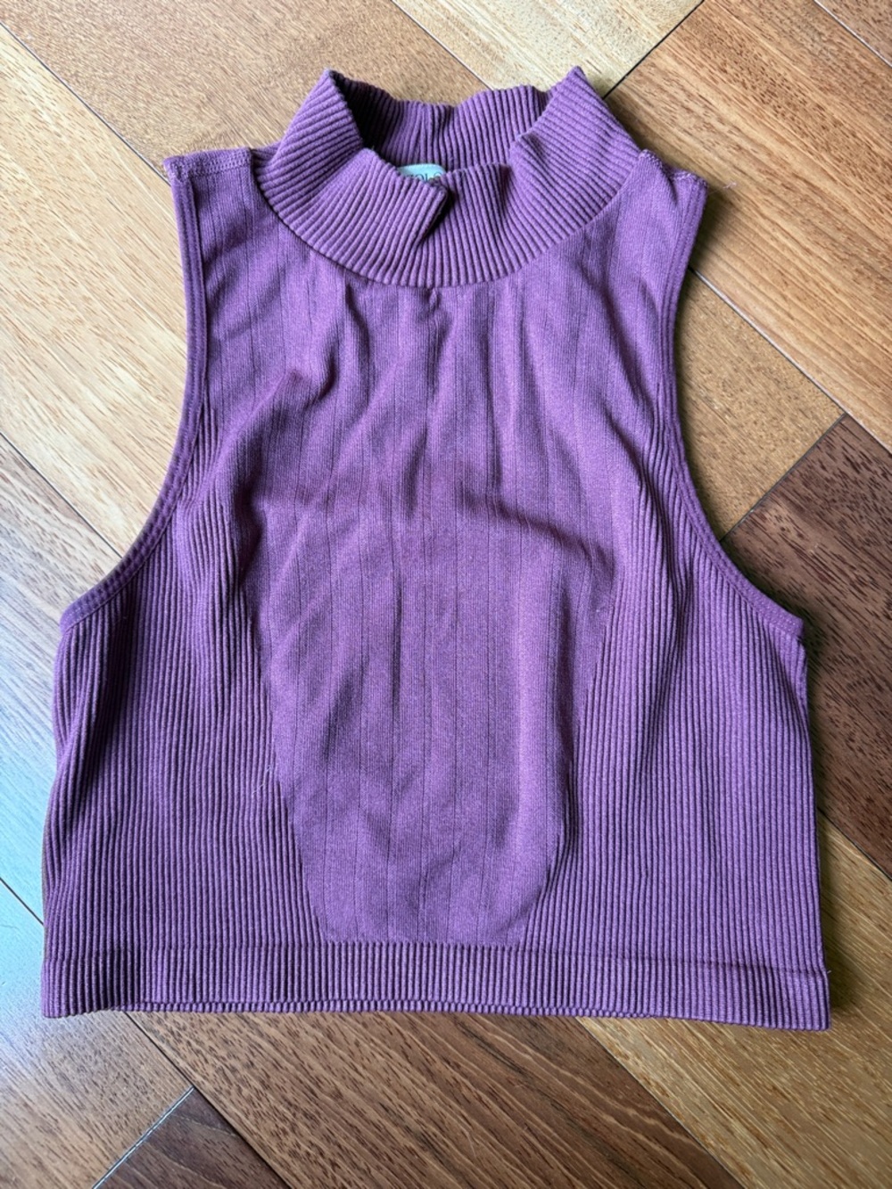Women's Ribbed Mock Neck Crop Tank - Purple mauve color